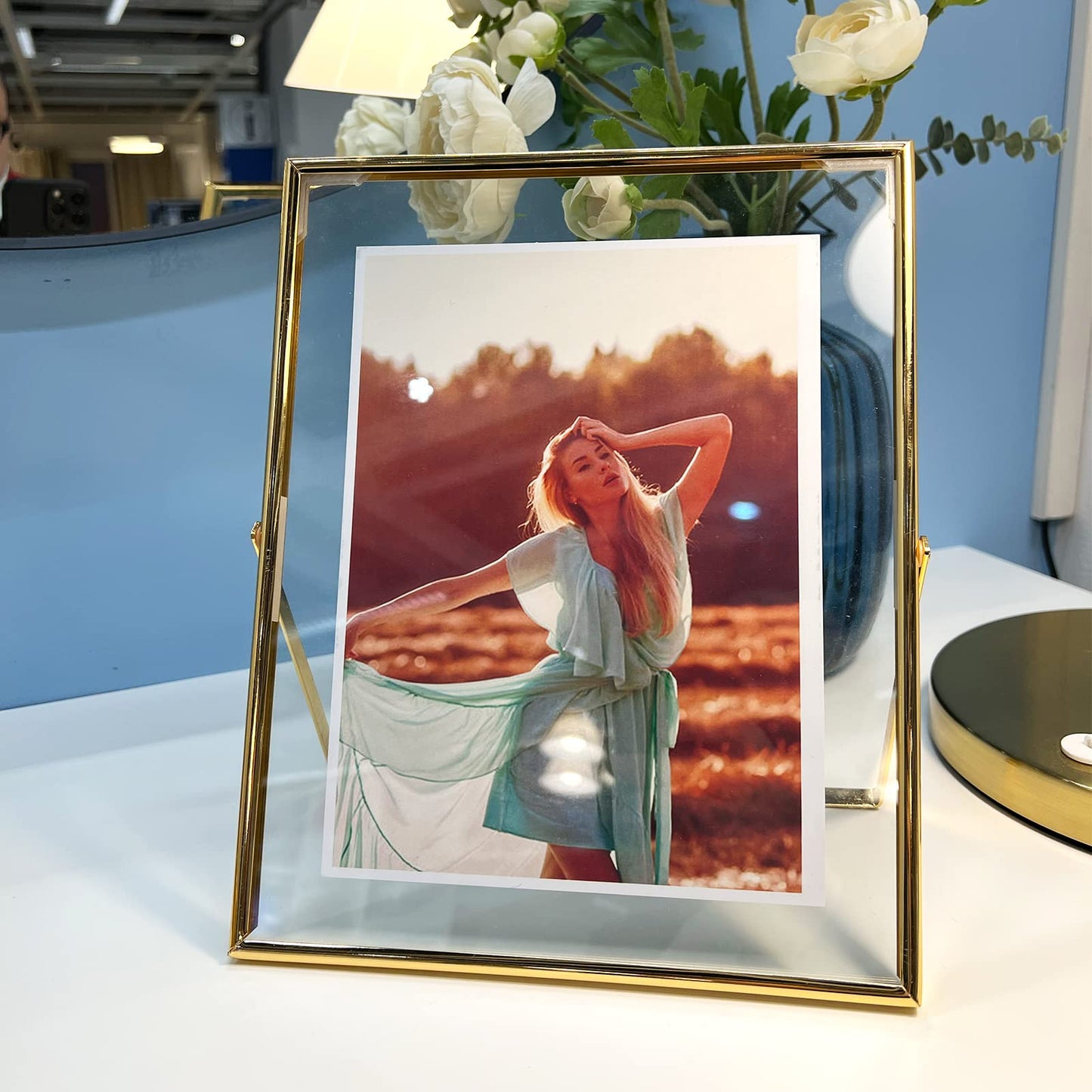 Gold Floating Frame Tabletop Shelf Photo Frames