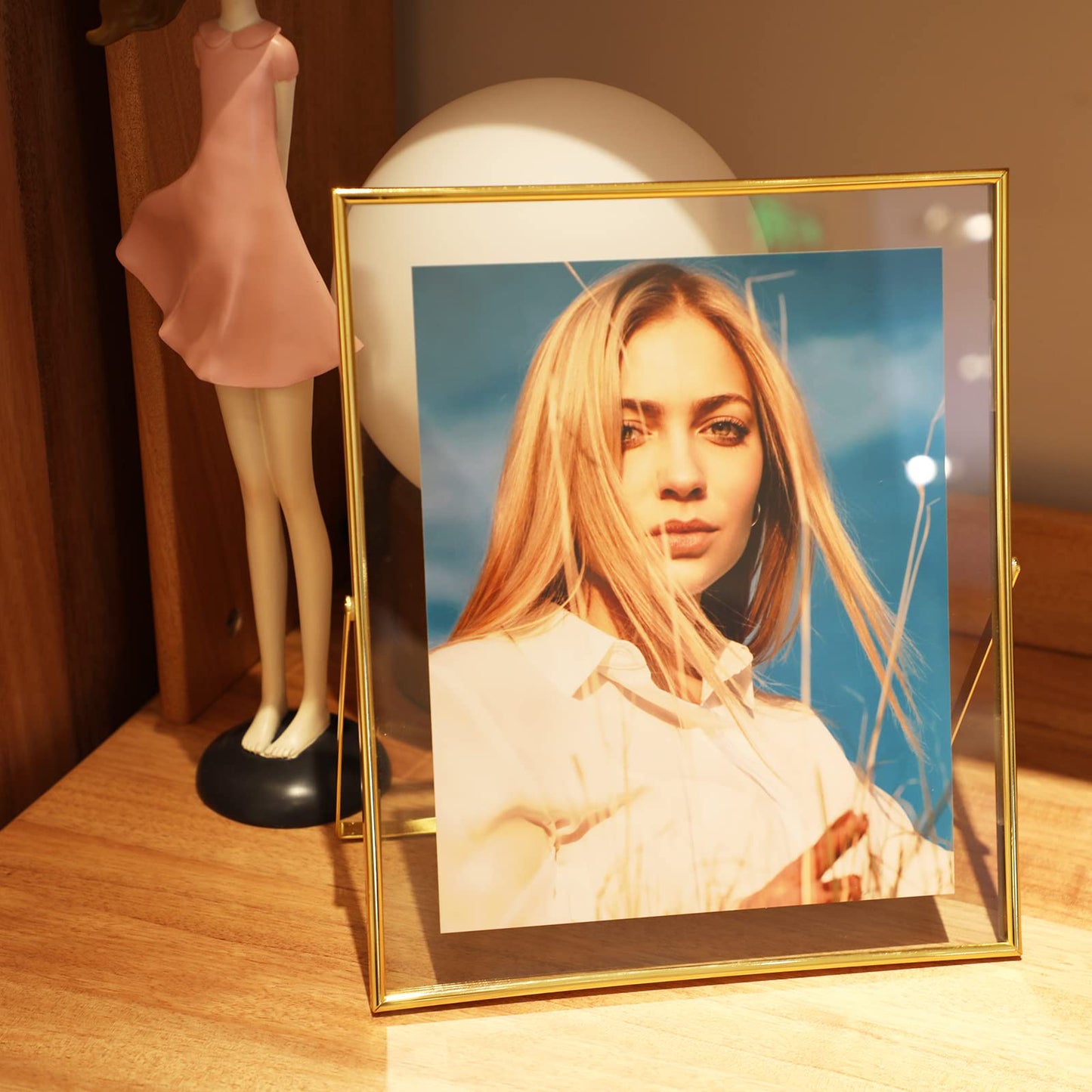 Gold Floating Frame Tabletop Shelf Photo Frames